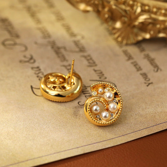 Golden Snail Studs