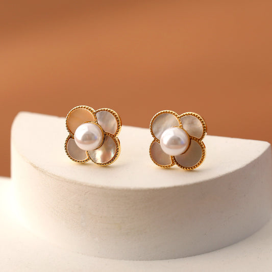 Clover Pearl Studs