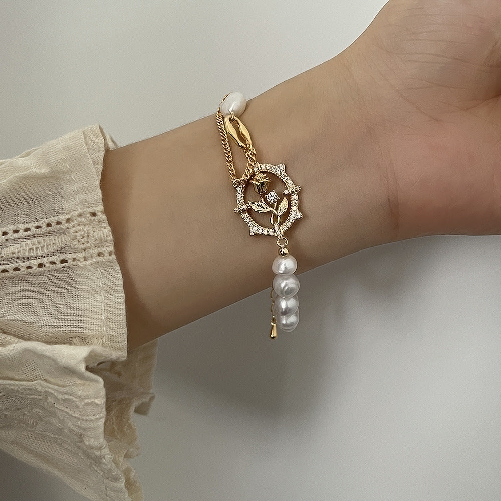 Freshwater Pearl Gold Tulip Bracelet