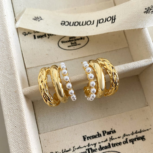 Twist Arc Pearl Earrings