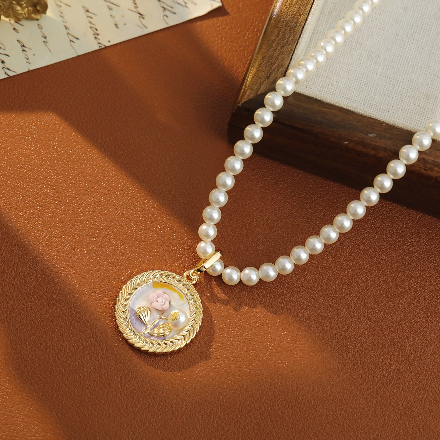 Pearl Oil Painting Necklace