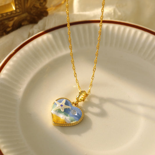 Starfish Heart-shaped Necklace