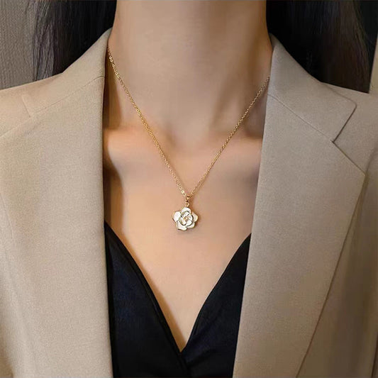 Camellia Pearl Necklace